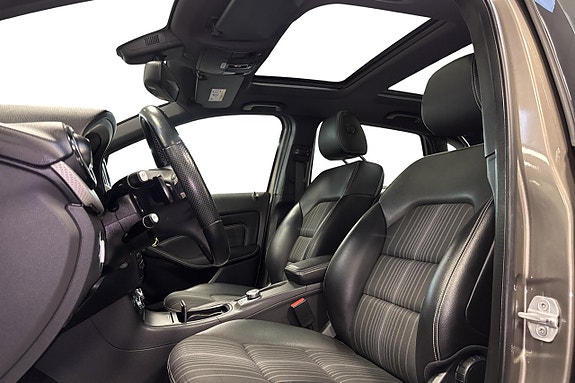 Mercedes-Benz B180 9 of 14