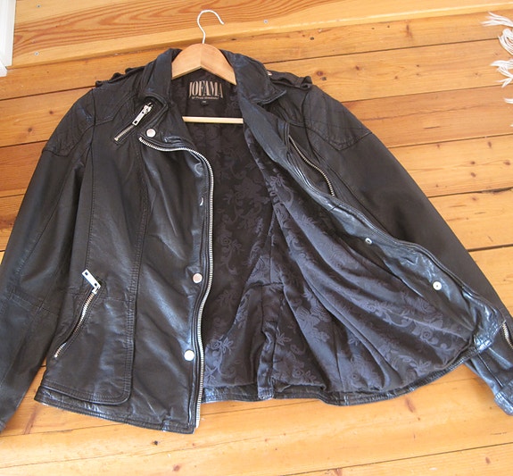 Product image 6 of 8