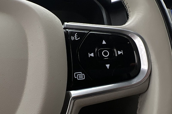 Volvo V90 Cross Country 15 of 30