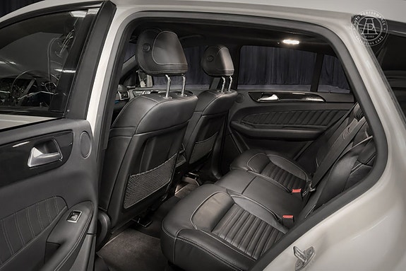 Mercedes-Benz GLE350 d 10 of 12