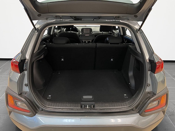 Hyundai Kona 24 of 26