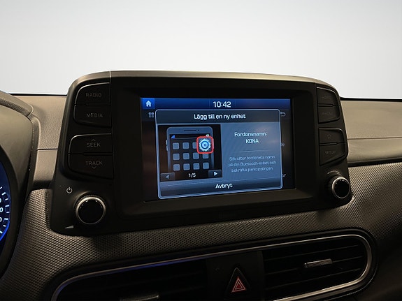Hyundai Kona 16 of 26