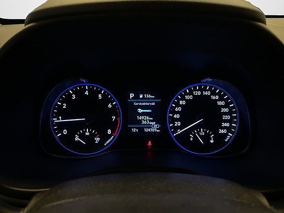 Hyundai Kona 21 of 26