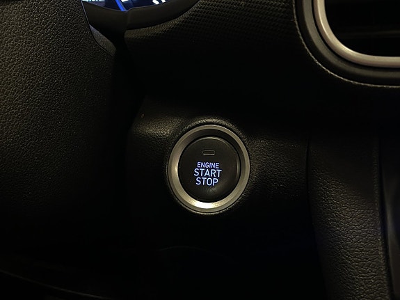 Hyundai Kona 22 of 26