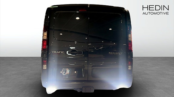 Renault Trafic 5 of 12