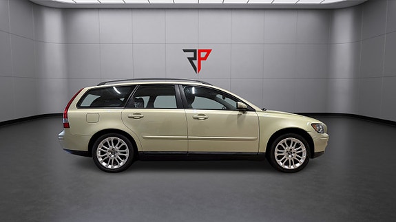 Volvo V50