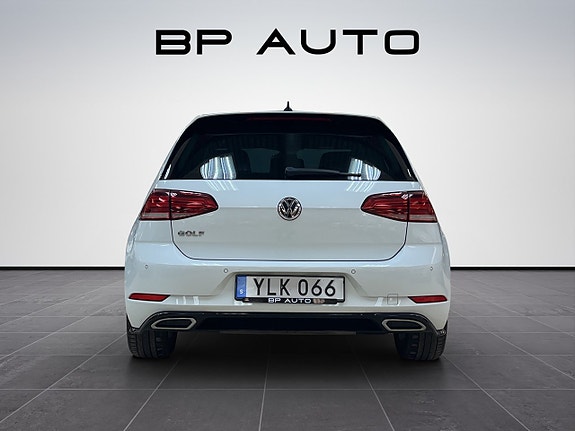 Volkswagen Golf-Serie 5 of 5