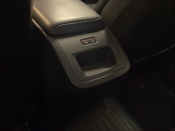 Volvo XC60 22 of 25