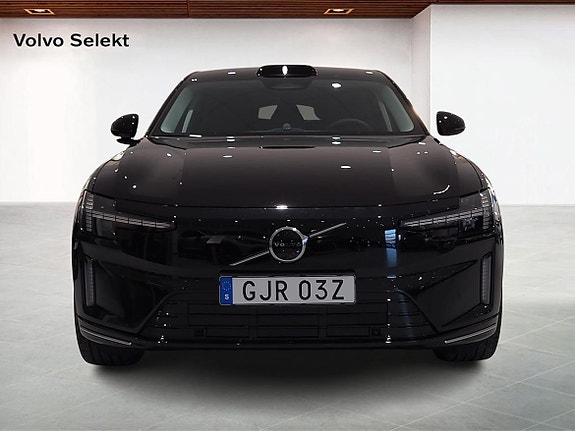 Volvo ES90 8 of 18