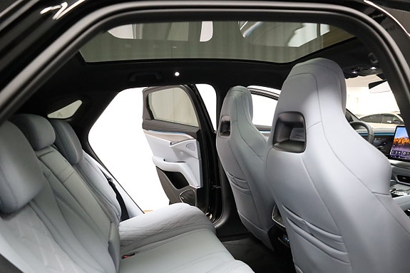 BYD Sealion 7 21 of 27