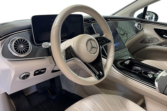 Mercedes-Benz EQS450 7 of 28