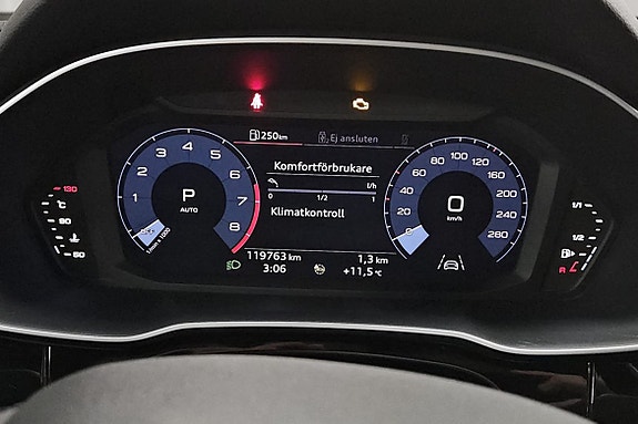Audi Q3 10 of 11