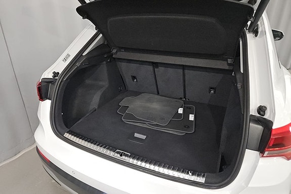 Audi Q3 9 of 11