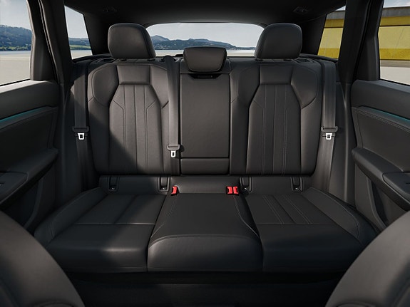 Audi Q6 e-tron 8 of 9