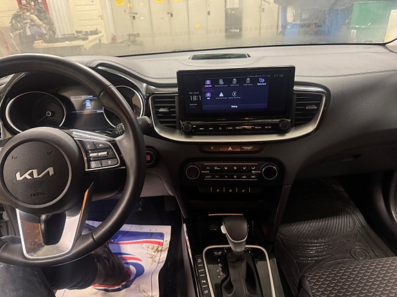 Kia Ceed 9 of 13