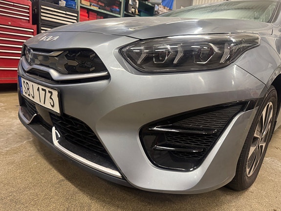 Kia Ceed 2 of 13