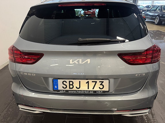 Kia Ceed 4 of 13