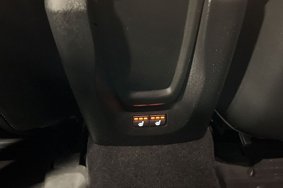 Volvo V40 23 of 23