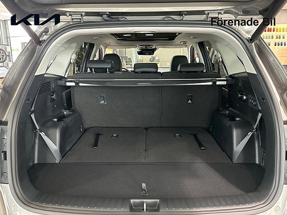 Kia Sorento 14 of 15