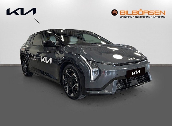 Kia EV4 3 of 13