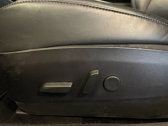 Tesla Model 3 22 of 26