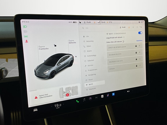 Tesla Model 3 17 of 26