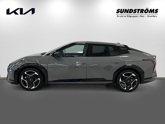 Kia EV4 4 of 5