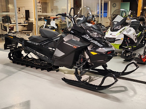 Ski-Doo Summit X 154 850 E-tec