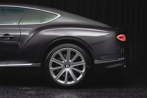 Bentley Continental GT 3 of 5