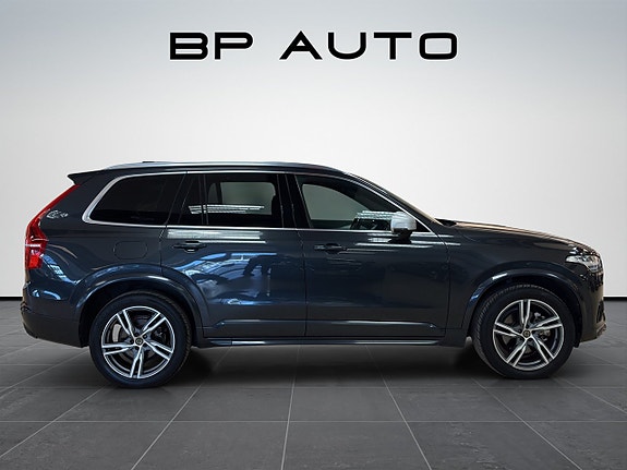 Volvo XC90 7 of 27