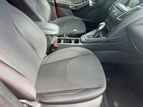 Ford Focus 15 of 19