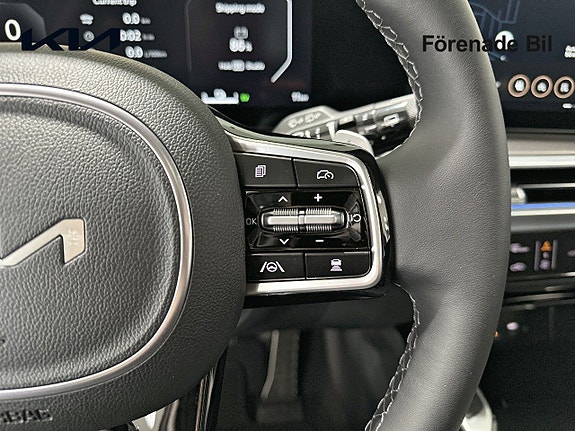 Kia Sorento 16 of 20