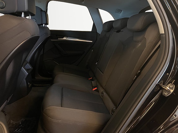 Audi Q5 11 of 26