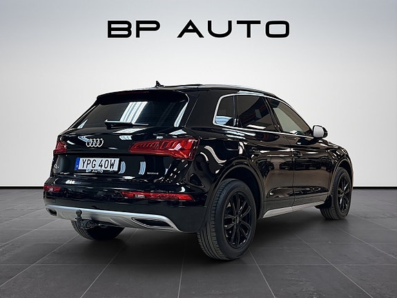 Audi Q5 6 of 26