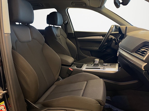 Audi Q5 12 of 26
