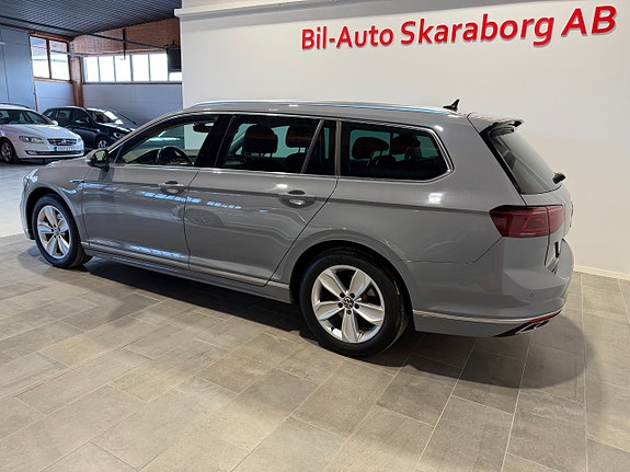 Volkswagen Passat 3 of 5