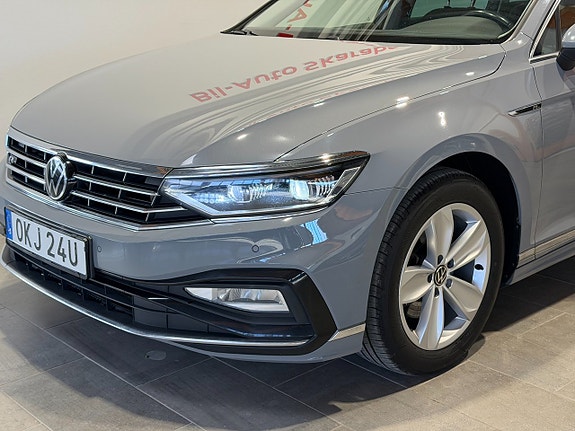 Volkswagen Passat 9 of 22