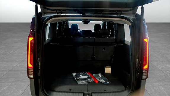 Kia PV5 10 of 12
