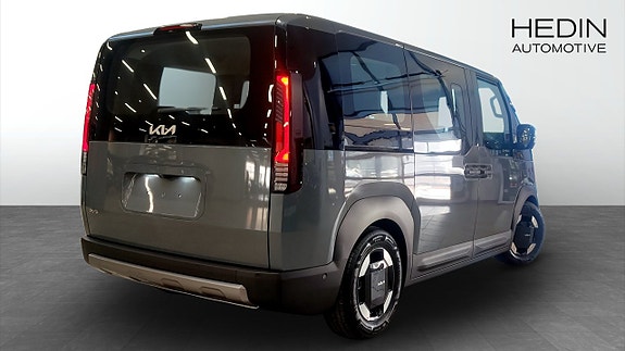 Kia PV5 2 of 12