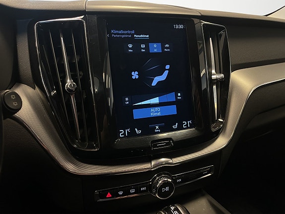 Volvo XC60 14 of 27