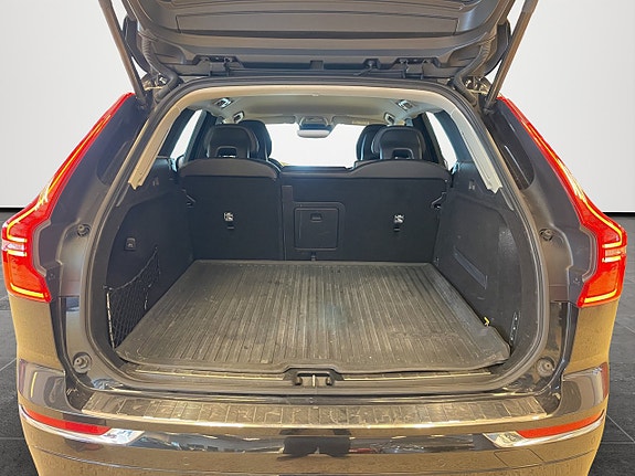 Volvo XC60 24 of 27