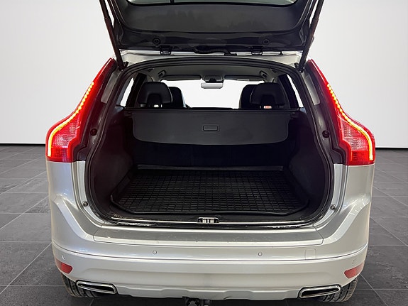 Volvo XC60 22 of 24