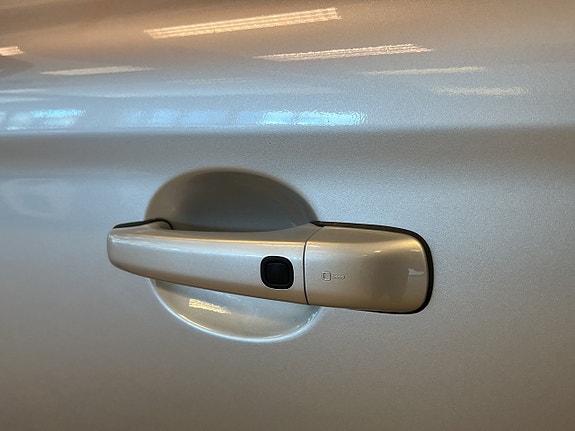 Volvo XC60 19 of 24
