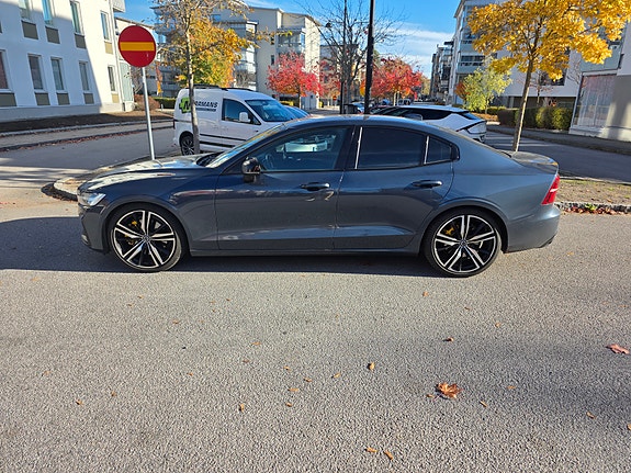 Volvo S60 3 of 10