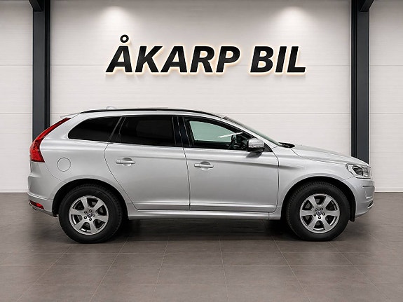 Volvo XC60 5 of 19