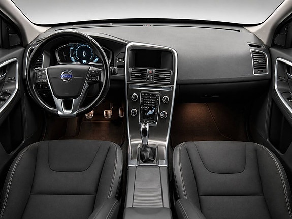 Volvo XC60 7 of 19