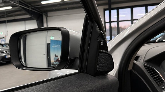 Volvo XC60 18 of 19