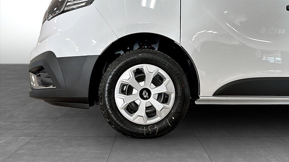 Renault Trafic 9 of 9