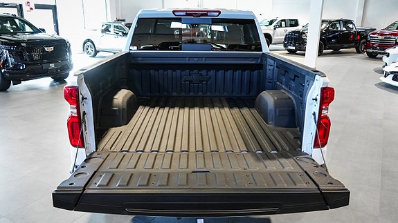 Chevrolet Silverado 1500 5 of 30