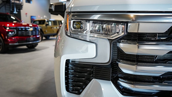 Chevrolet Silverado 1500 7 of 30